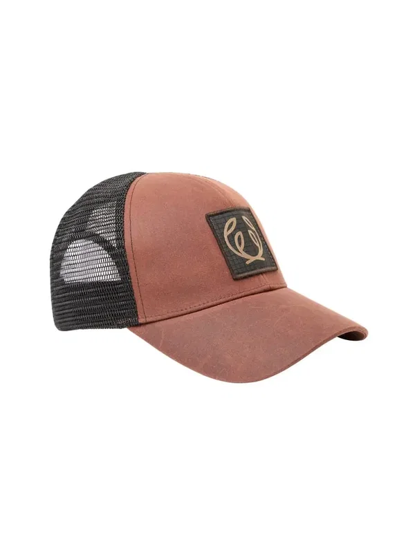 Chevalier Symbol Oiler Cap Golden Oak