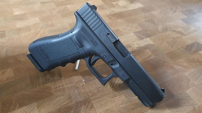 Glock 17 Gen 3, 9x19 mm