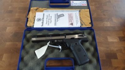 Smith & Wesson 22A-1, .22LR