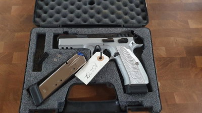 CZ 75 SP-01 Shadow Dualtone, 9x19