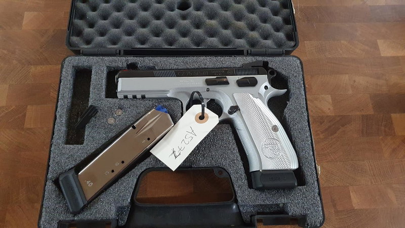 CZ 75 SP-01 Shadow Dualtone, 9x19