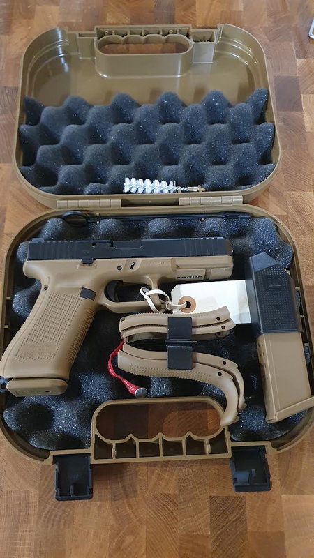 Glock 17 Gen5 FS Coyote FR