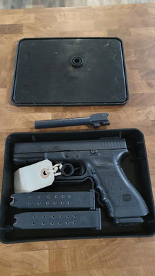 Glock 22 Gen3 .40 S&W + 9mm IGB Pipa