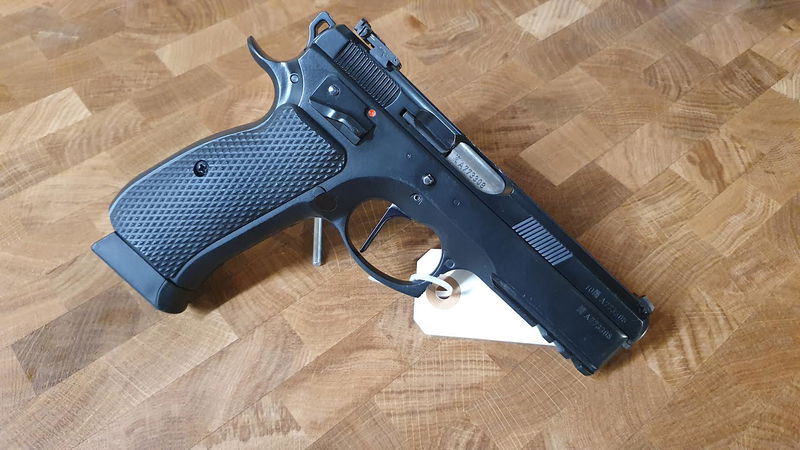 *VMB* CZ 75 SP01 shadow cal 9mm sn:A773308