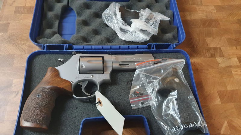Smith & Wesson 686 SSR .357 Magnum *VMB*