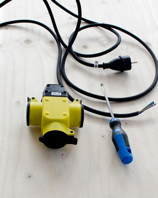 Gummiskarvsladd + Propp 3x1 1,5m IP44