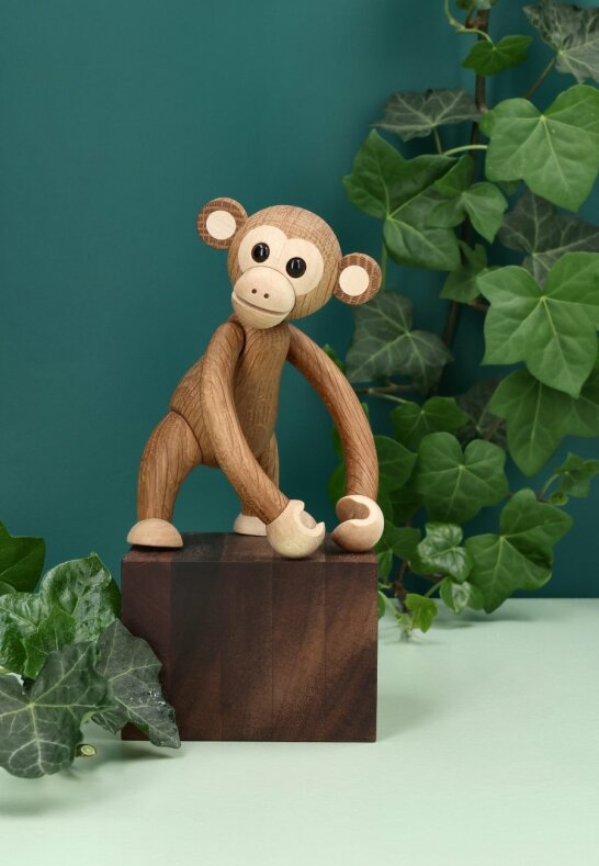 Mojo Apa Trädekoration 15cm Ek Mojo Apa Trädekoration 15cm Ek