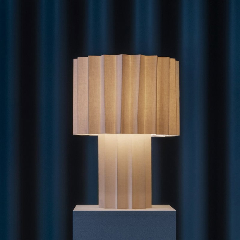 Örsjö Belysning Vit Bordslampa i Tyg