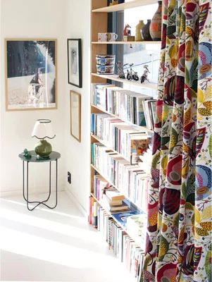 A&E Gardiner 2P 2x145x250cm Röd