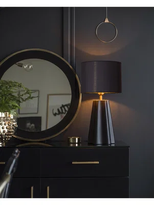 Aira Lampfot H34 Svart/Mässing