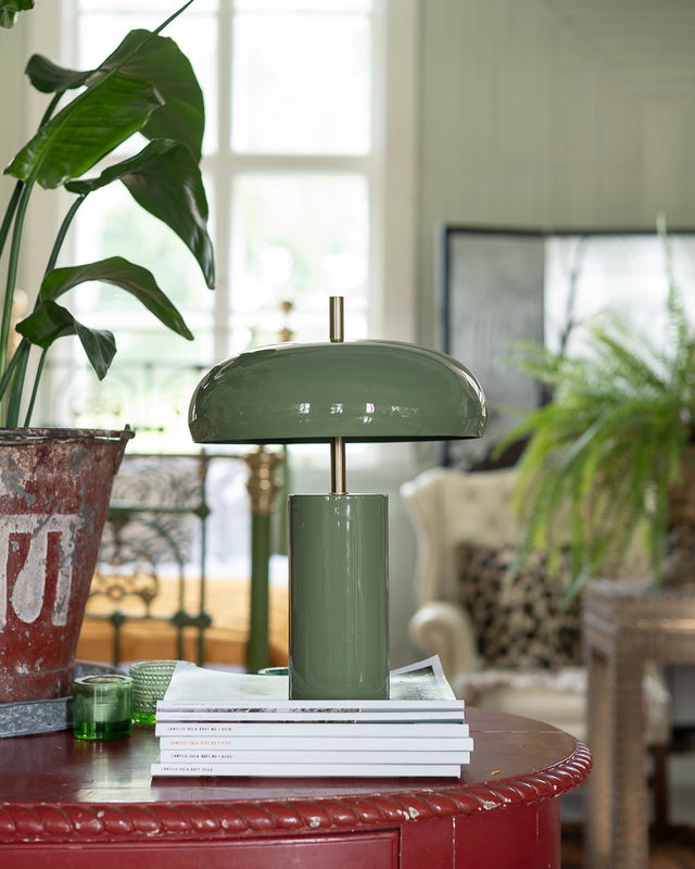 Grön, trendande bordslampa