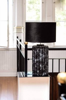 Odessa bordslampor black marble