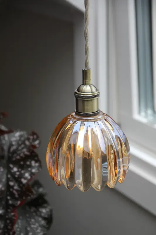 Gota Fönsterlampa Bärnsten