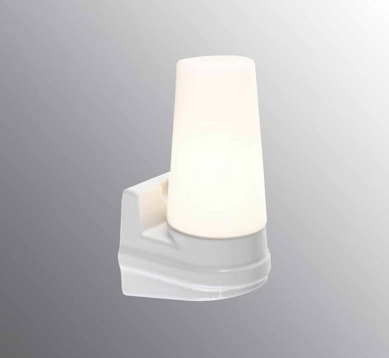 Bernadotte Vägglampa Enkel IP44 Vit