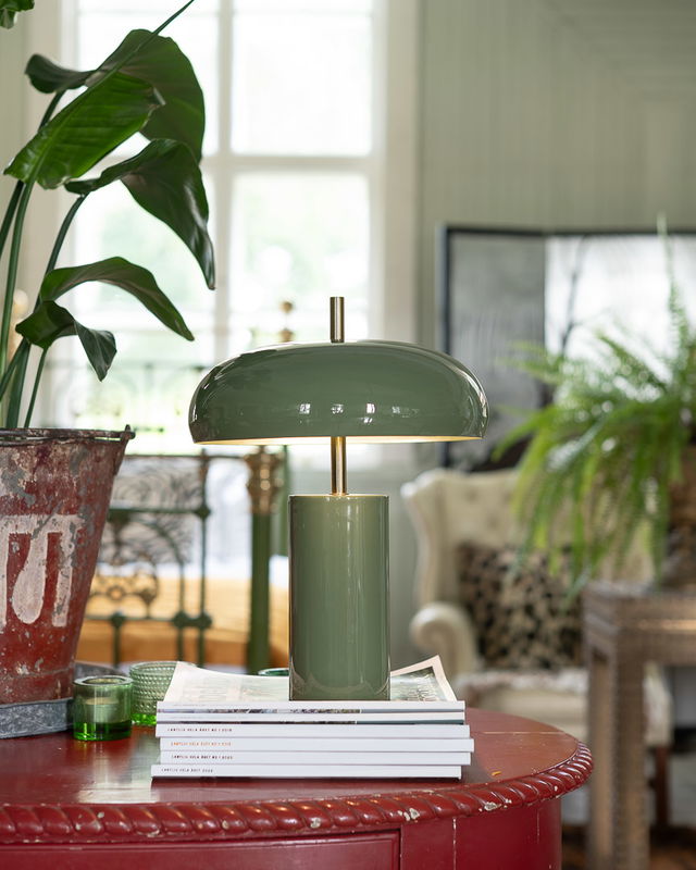Grön, trendande bordslampa