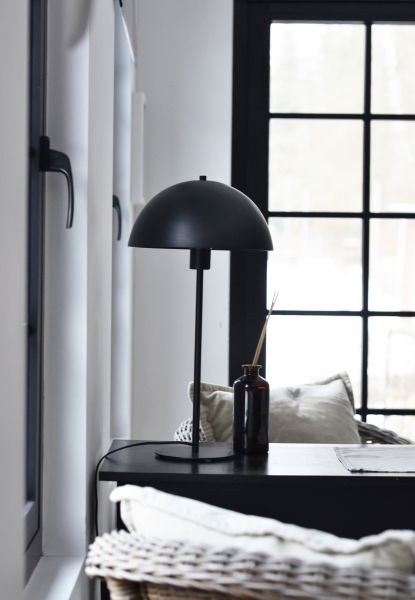 Coco Bordslampa 54 Mattsvart