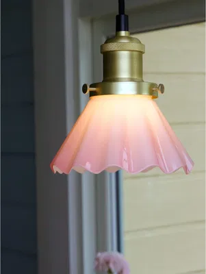 August fönsterlampa 15 rosa