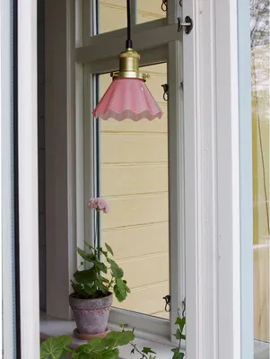 August fönsterlampa 15 rosa
