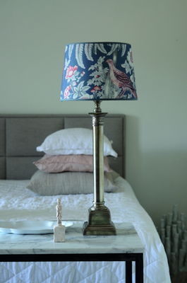 Burdett Skärmar Rund Blå Laura Ashley