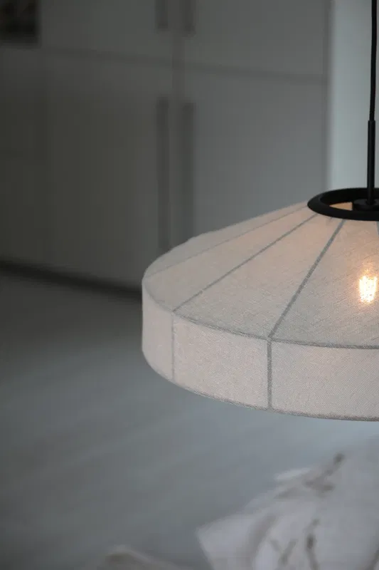 Alia Taklampa D57 Linne Beige