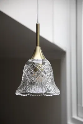 Luna Fönsterlampa Mässing