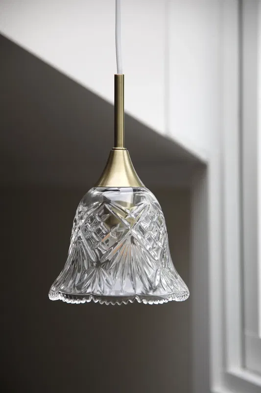 Luna Fönsterlampa Mässing