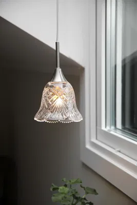 Luna Fönsterlampa Stål