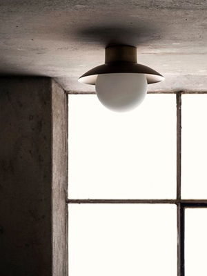 Spa Tak/Vägglampa Rå Mässing IP44 Spa Tak/Vägglampa Rå Mässing IP44