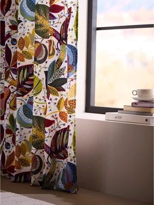 A&E Gardiner 2P 2x145x250cm Röd