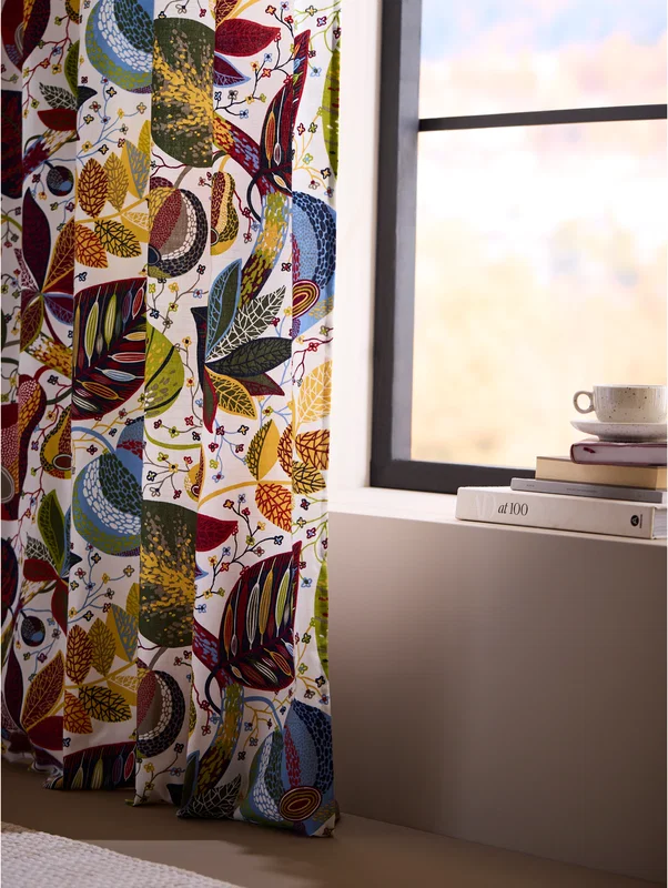 A&E Gardiner 2P 2x145x250cm Röd