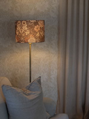 Sara skärm 35 dahlia brun
