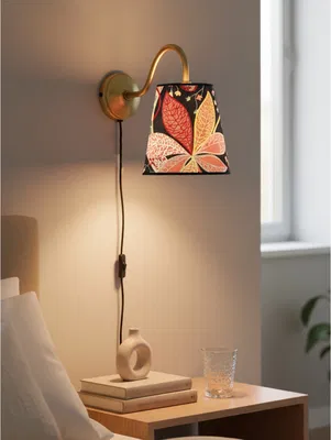Ester Vägglampa Mässing/Blå