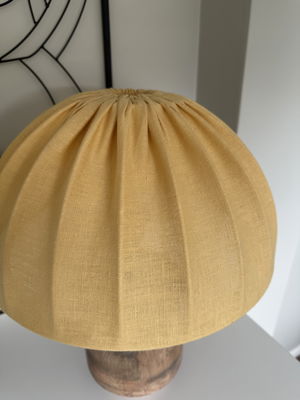 Dome skärmar gul