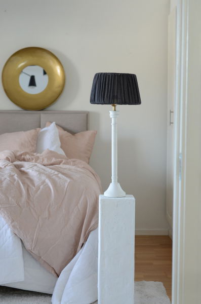 Nottingham Lampfot med Sabina rynkad lampskärm