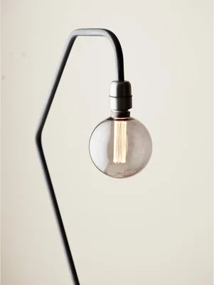 Loft Golvlampa H150 Svart