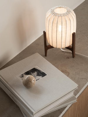 Prisma Mini Bordslampa Mörk Ask/Natur