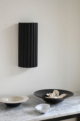 Legacy vägglampa