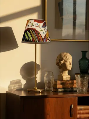 Julie Lampfot H42 Mässing