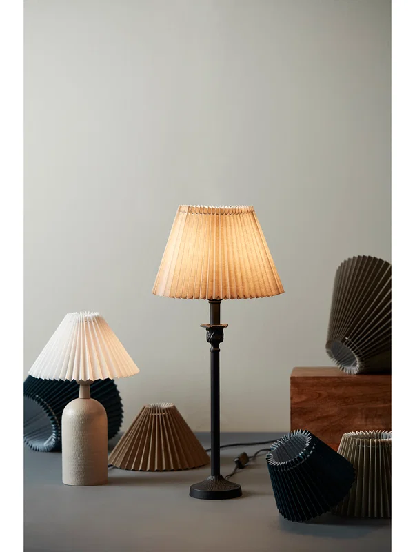 Florita Lampfot H47 Svart