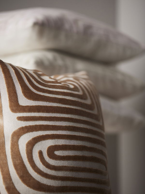 Molly Kuddfodral 45x45cm Iskaffe