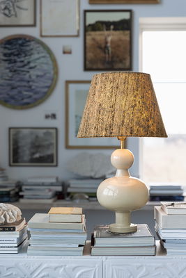 Fiona bordslampa 40 creme