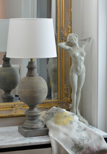 Percy lampfot 53 vintage grey