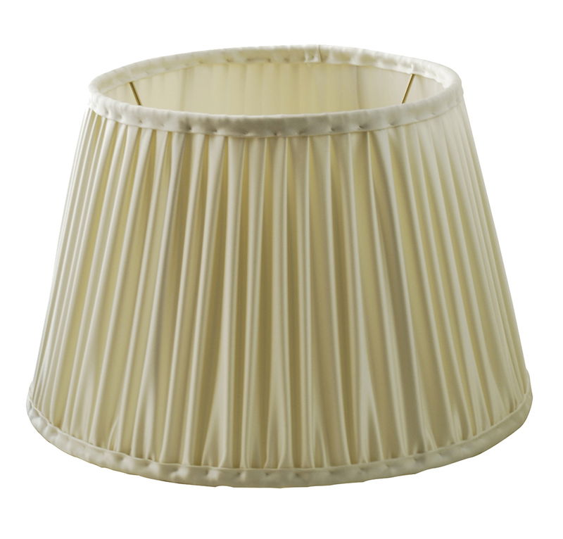 Royal Skärmar Rund Offwhite