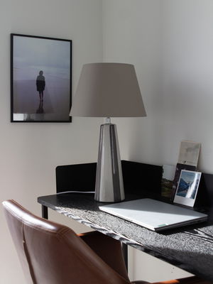 Leya bordslampa 54 nougat