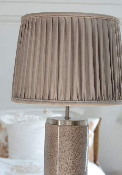 Anastacia Sammet Skärmar Sand/Offwhite