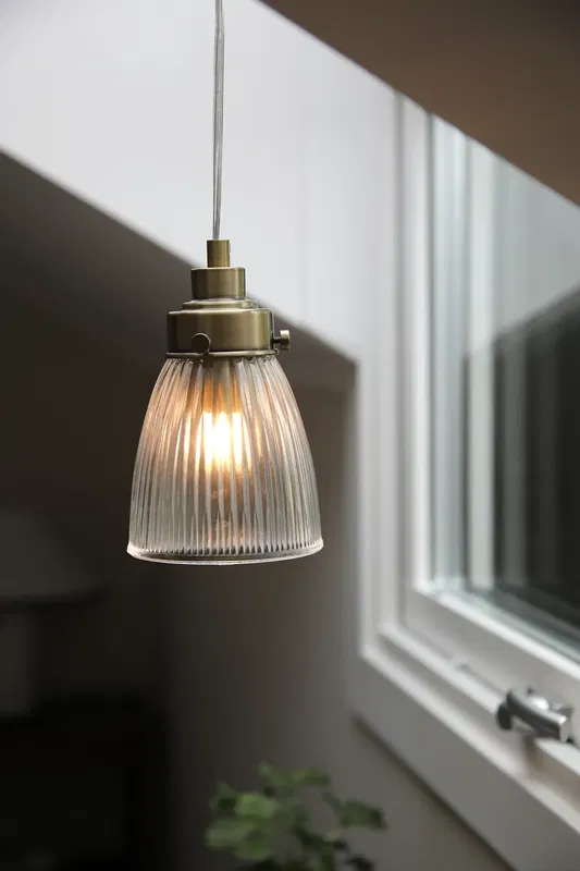 Bellis Fönsterlampa Mässing