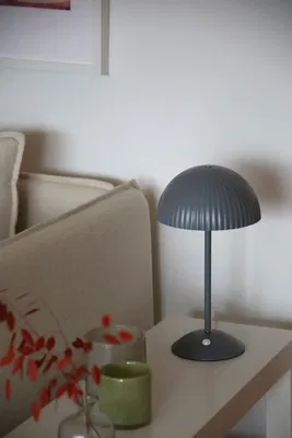 Zin Bordslampa H33 Grå