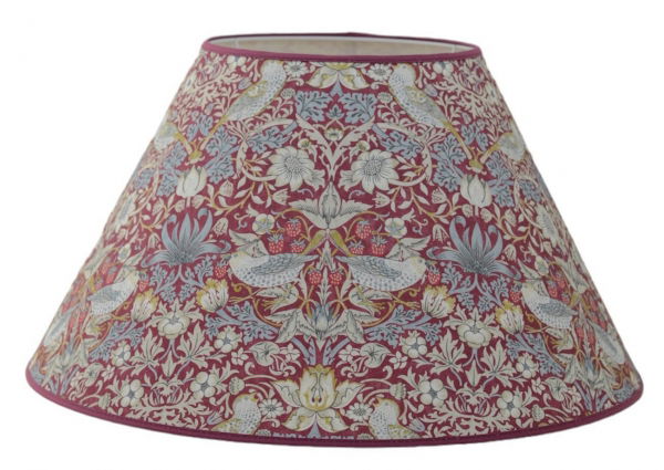 Strawberry Thief Skärm D50 Plum William Morris