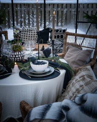 Matteo Tallrikar och Hulda skål