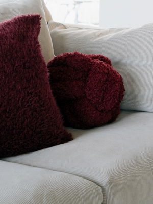 Lilo Prydnadskudde 25cm Vinröd